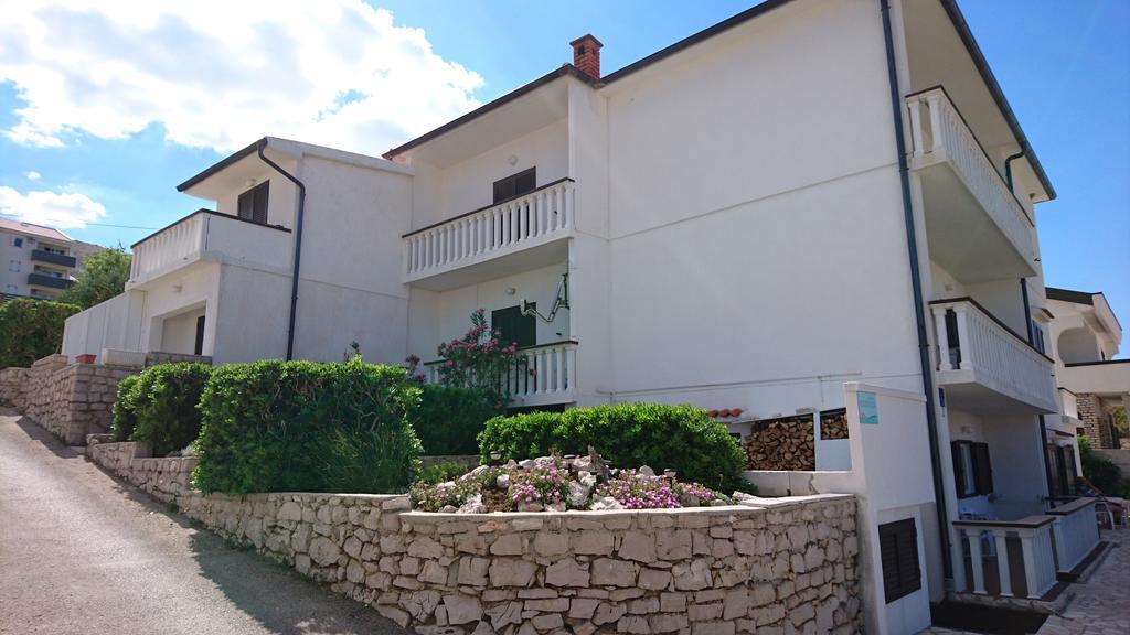 Apartments Anastazija Паг Екстериор снимка