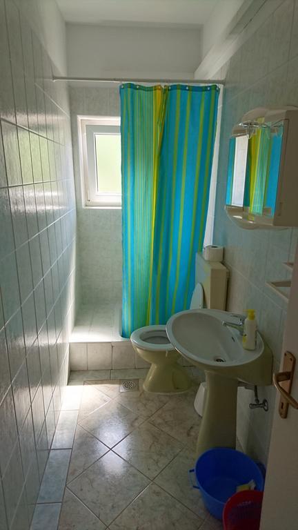 Apartments Anastazija Паг Екстериор снимка