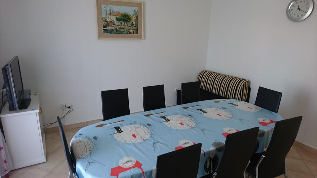 Apartments Anastazija Паг Екстериор снимка
